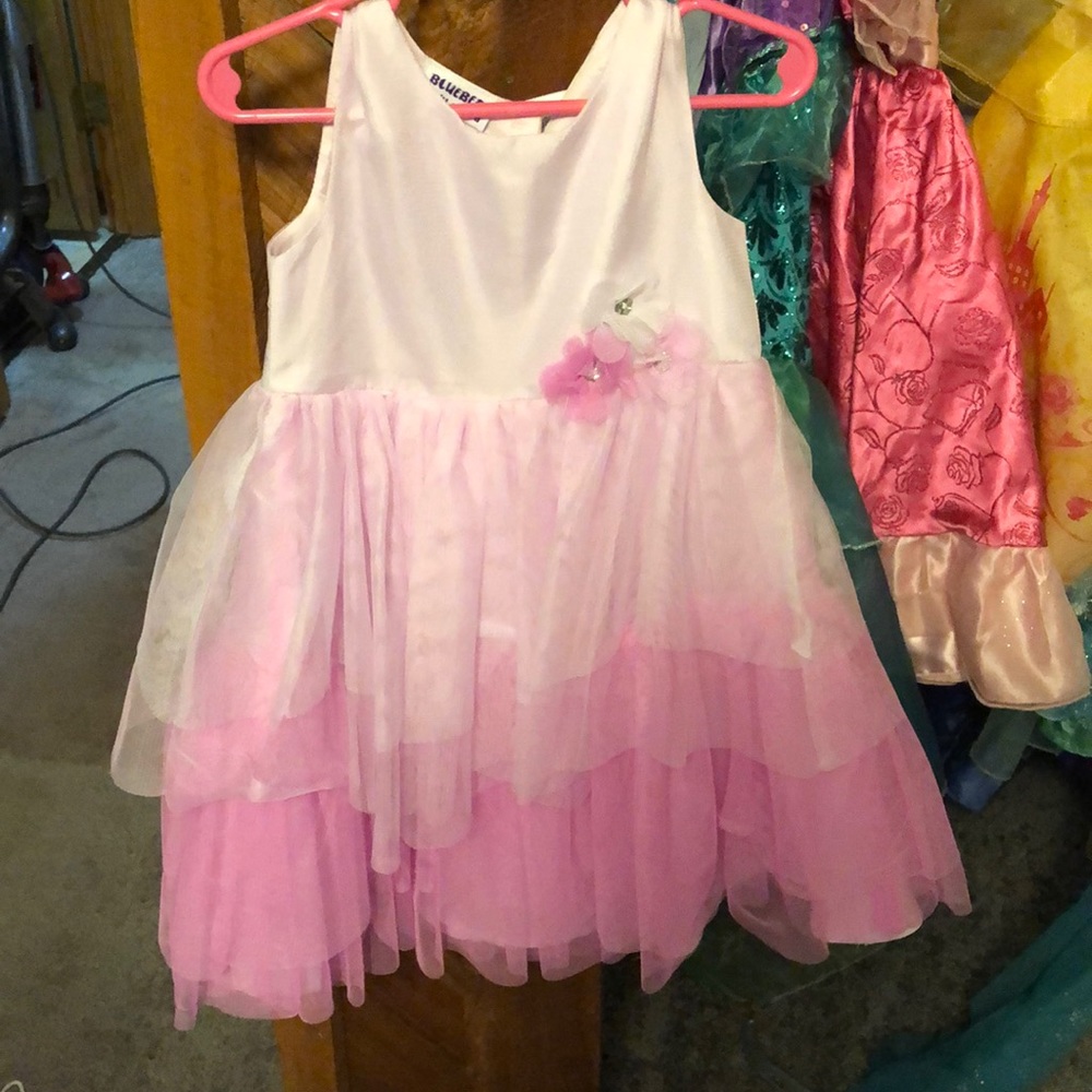 Girls pink tutu dress